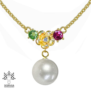 Lovechild Cluster necklace with dangling Freshwater Pearl