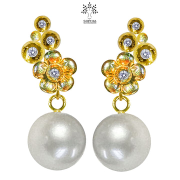 Lovechild  Sparkle  Ear Stud with dangling Freshwater Pearl