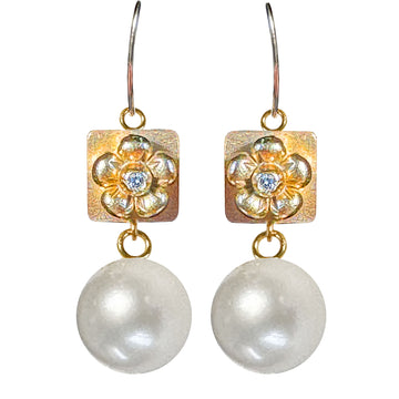 Lovechild Treasure with Dangling Freshwater Pearl