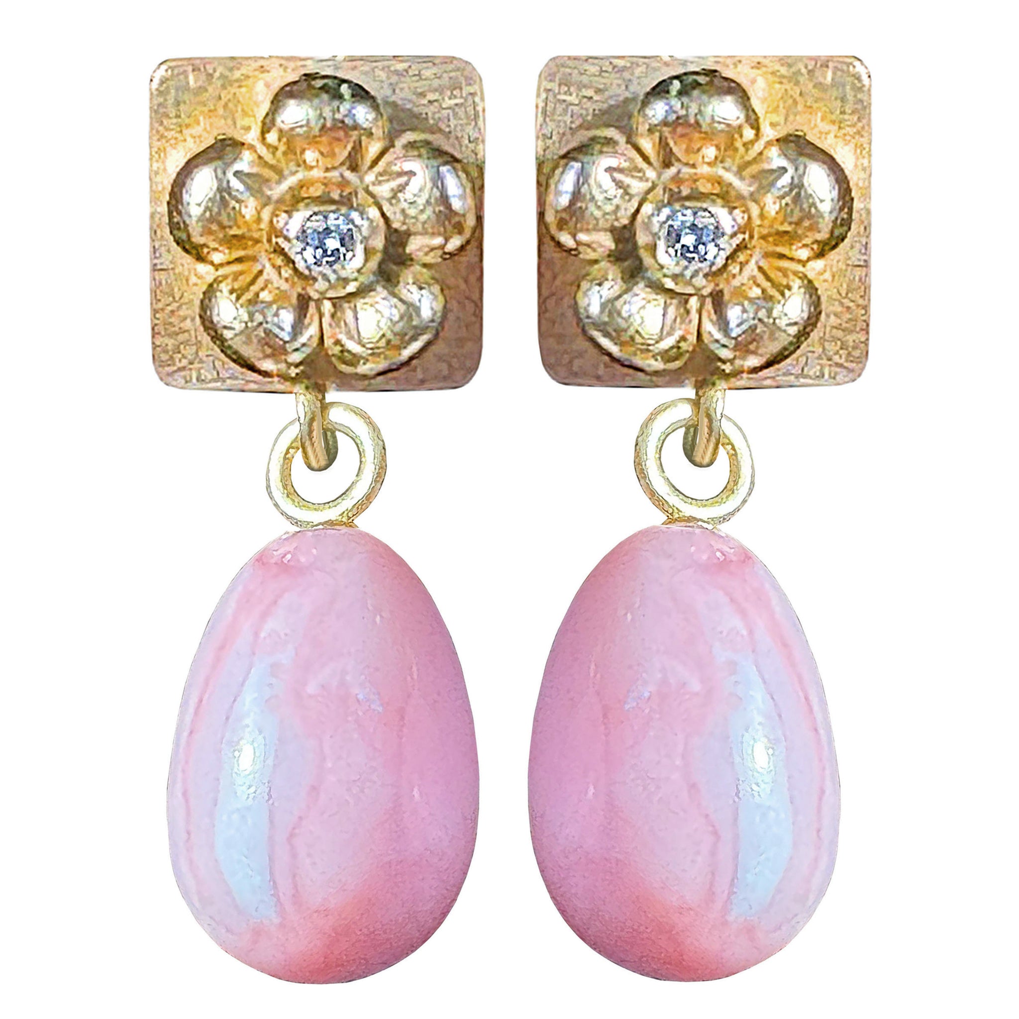 Lovechild Treasure Ear Stud with dangling smoothed Stone