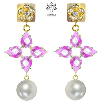 Lovechild Treasure ear stud with dangling Clover and pearl