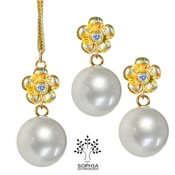 Lovechild basic Earrings with dangling Freshwater Pearl
