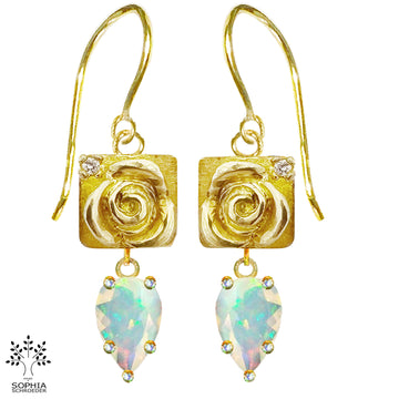 Rosebud Treasure Ear hooks with Dangling Spear
