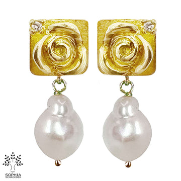 Rosebud Treasure Ear Stud with dangling Freshwater Pearl