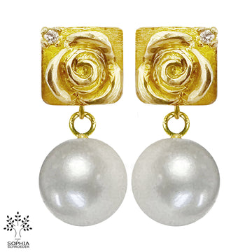Rosebud Treasure Ear Stud with dangling Freshwater Pearl